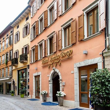 Hotel Antico Borgo Riva del Garda Exteriör bild